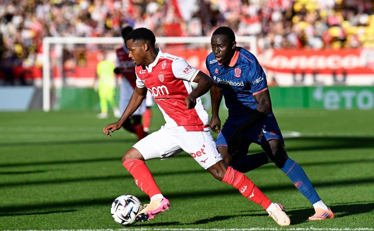 22岁巴萨旧将法蒂在法甲赛场独领风骚,率队2场不败